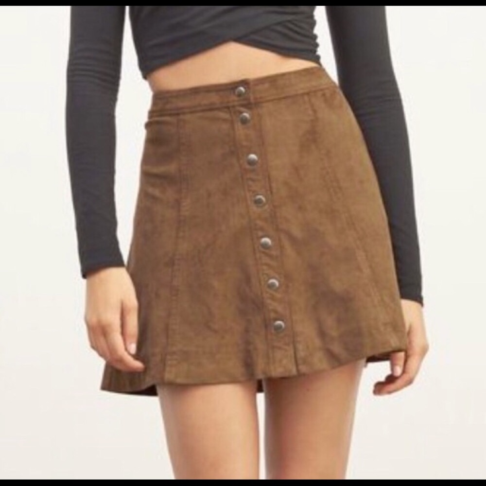 Faux fur Abercrombie button up skirt